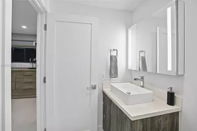 11304 NW 14th Ct, Pembroke Pines, FL 33026 - Photo 25