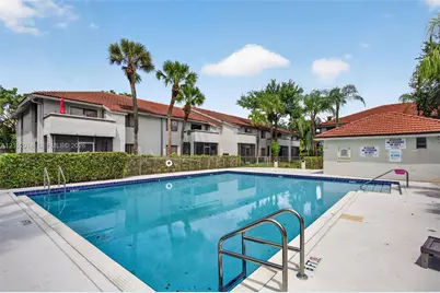 8317 Coral Lake Dr #8317, Coral Springs, FL 33065 - Photo 17