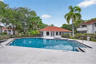 8317 Coral Lake Dr #8317, Coral Springs, FL 33065 - Photo 15