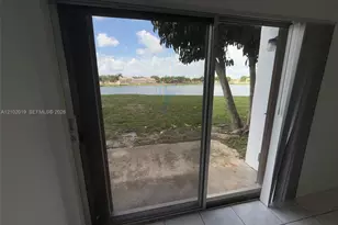 8560 N Sherman Cir, Miramar, FL 33025 - Photo 13