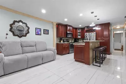 19582 NW 55th Cir Pl, Miami Gardens, FL 33055 - Photo 9