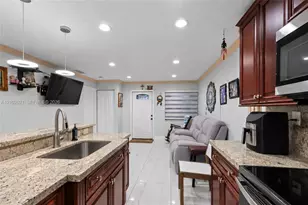 19582 NW 55th Cir Pl, Miami Gardens, FL 33055 - Photo 15