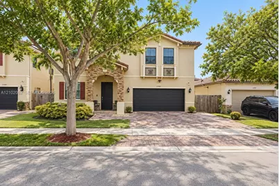 23371 SW 118 Ave, Homestead, FL 33032 - Photo 3