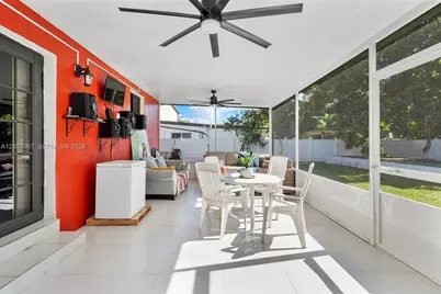 348 NE 118th St, Miami, FL 33161 - Photo 29
