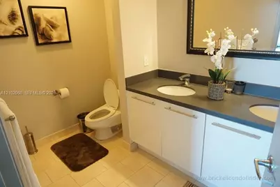 90 SW 3rd St #3505, Miami, FL 33130 - Photo 23