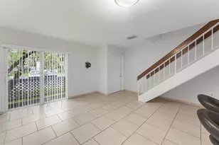 17455 NW 67th Ct, Hialeah, FL 33015 - Photo 11