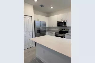 2576 SE 25th Rd #0, Homestead, FL 33035 - Photo 3