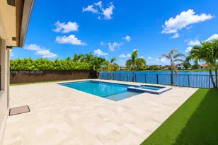 2450 SE 1st St, Homestead, FL 33033 - Photo 23