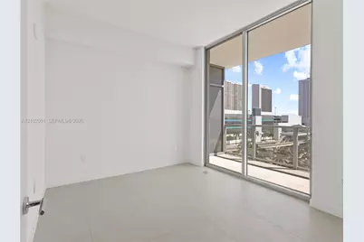 1400 Biscayne Blvd #308, Miami, FL 33132 - Photo 21