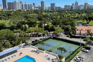 20225 NE 34th Ct, Aventura, FL 33180 - Photo 3