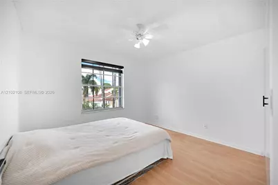 17982 SW 11th St, Pembroke Pines, FL 33029 - Photo 25