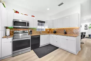 17982 SW 11th St, Pembroke Pines, FL 33029 - Photo 17
