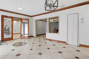 6811 SW 6th St, Miami, FL 33144 - Photo 11