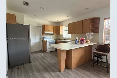 19700 SW 87th Pl, Cutler Bay, FL 33157 - Photo 5