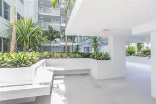 1100 100th St, Bay Harbor Islands, FL 33154 - Photo 31