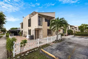 1746 W 58th St, Hialeah, FL 33012 - Photo 1