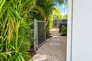 8620 SW 85th Ave, Miami, FL 33143 - Photo 37