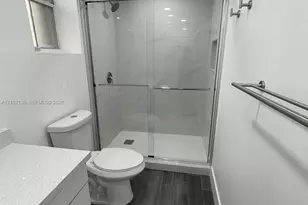 6420 NW 114th Ave, Doral, FL 33178 - Photo 9