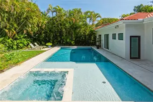 1035 Catalonia Ave, Coral Gables, FL 33134 - Photo 23