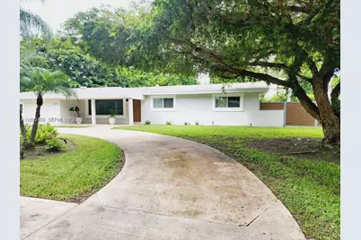 7425 SW 128th St, Pinecrest, FL 33156 - Photo 1