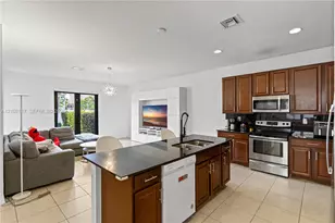 19244 NE 9th Pl, Miami, FL 33179 - Photo 11