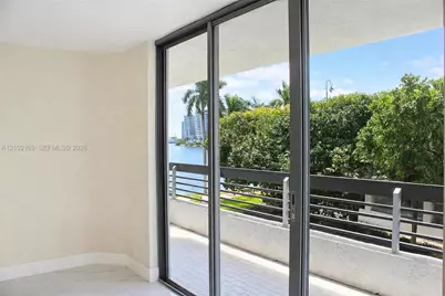 19101 NE 36th Ct #302, Aventura, FL 33180 - Photo 5