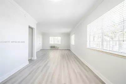 320 84th St #7, Miami Beach, FL 33141 - Photo 3