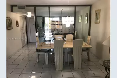1101 Colony Point Cir #206, Pembroke Pines, FL 33026 - Photo 9