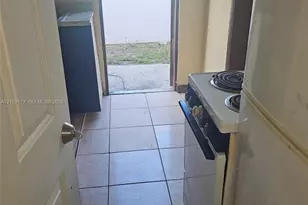 3640 NW 39th St, Lauderdale Lakes, FL 33309 - Photo 25