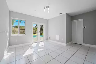 19715 SW 87th Pl, Cutler Bay, FL 33157 - Photo 9