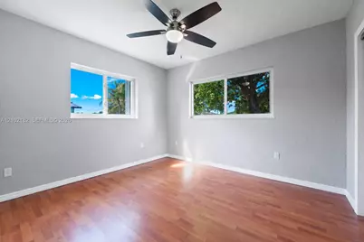19715 SW 87th Pl, Cutler Bay, FL 33157 - Photo 13