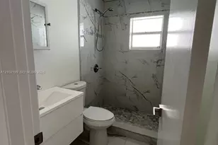 2682 W 74th Terrace, Hialeah, FL 33016 - Photo 9