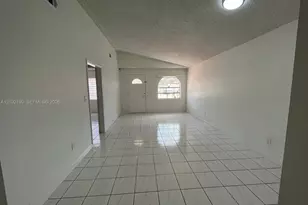 2682 W 74th Terrace, Hialeah, FL 33016 - Photo 5