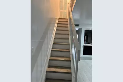 5936 W 18th Ct #3-3, Hialeah, FL 33012 - Photo 27