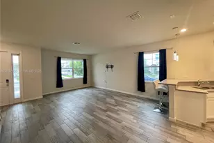 4860 Eucalyptus Dr, Hollywood, FL 33021 - Photo 13