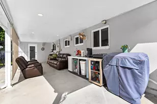 11080 SW 60th St, Miami, FL 33173 - Photo 33
