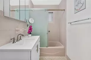 11080 SW 60th St, Miami, FL 33173 - Photo 27