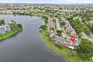 9135 Fontainebleau Blvd, Miami, FL 33172 - Photo 43