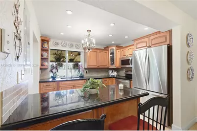 9135 Fontainebleau Blvd #2, Miami, FL 33172 - Photo 21
