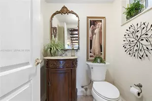9135 Fontainebleau Blvd, Miami, FL 33172 - Photo 15