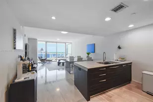 200 Biscayne Blvd Way, Miami, FL 33131 - Photo 5