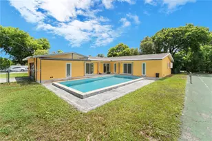 17720 SW 89th Ct, Palmetto Bay, FL 33157 - Photo 17