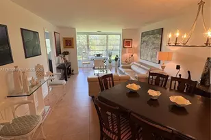 9641 Sunrise Lakes Blvd, Sunrise, FL 33322 - Photo 17