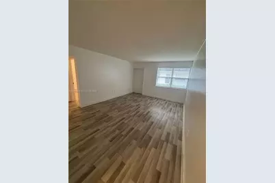 111 NW 152nd St #12, Miami, FL 33169 - Photo 5