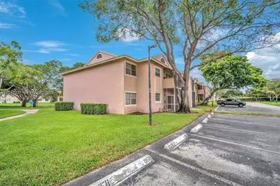 840 Cypress Park Way #M3, Deerfield Beach, FL 33064 - Photo 1