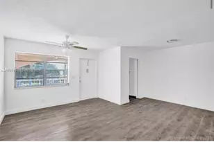 501 Blue Heron Dr, Hallandale Beach, FL 33009 - Photo 9