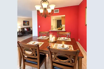 600 Parkview Dr #722, Hallandale Beach, FL 33009 - Photo 5