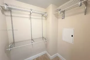 7280 SW 90th St, Miami, FL 33156 - Photo 5