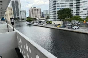 2500 Diana Dr, Hallandale Beach, FL 33009 - Photo 3