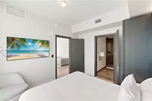20 NE 11th, Miami, FL 33132 - Photo 9